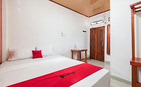 Reddoorz Syariah Near Jakabaring Sport City Palembang